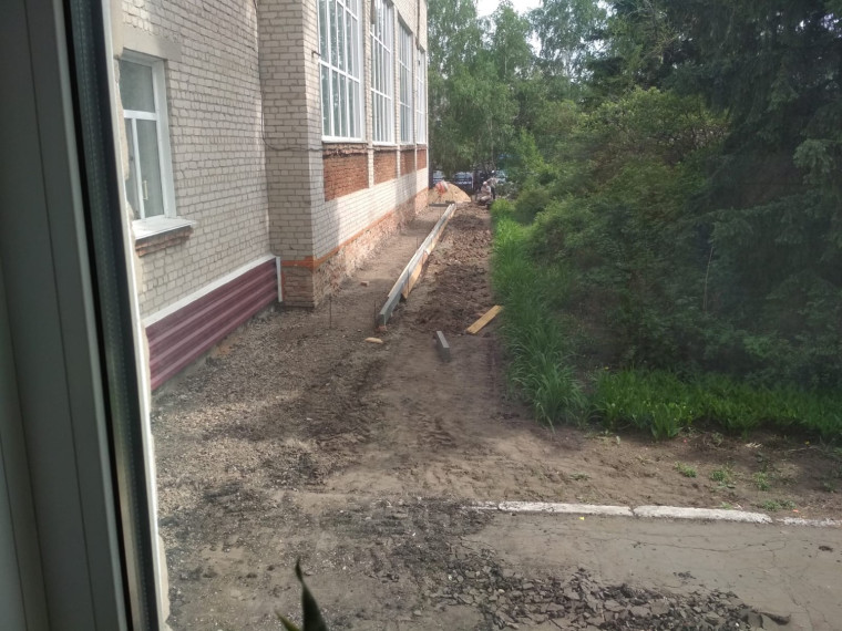 В МКОУ «Ребрихинская СОШ» начались работы по программе капитального ремонта школ.